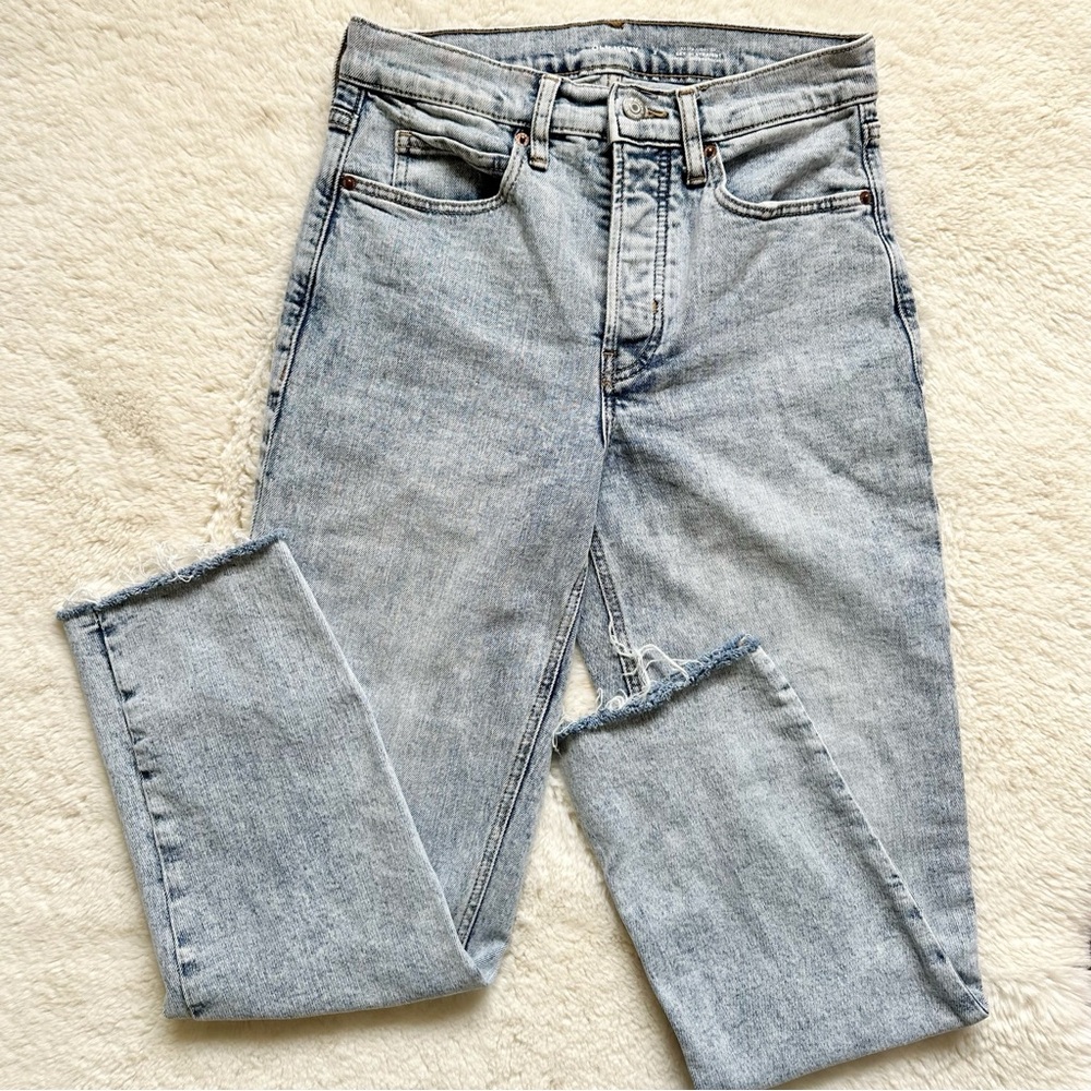 Old Navy High Rise Straight Jeans Light Wash 5-Pocket Blue Women 2